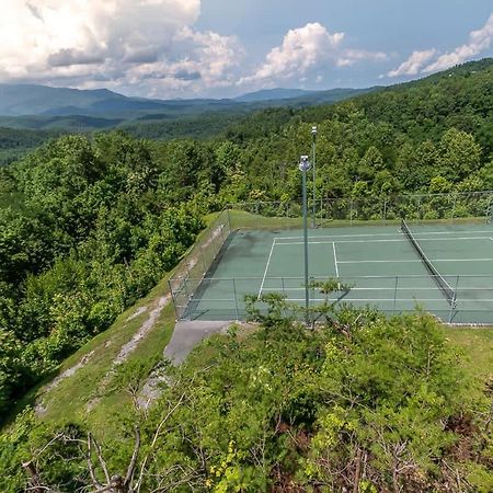 Smoky Sunrise Getaway Villa Gatlinburg Exterior photo